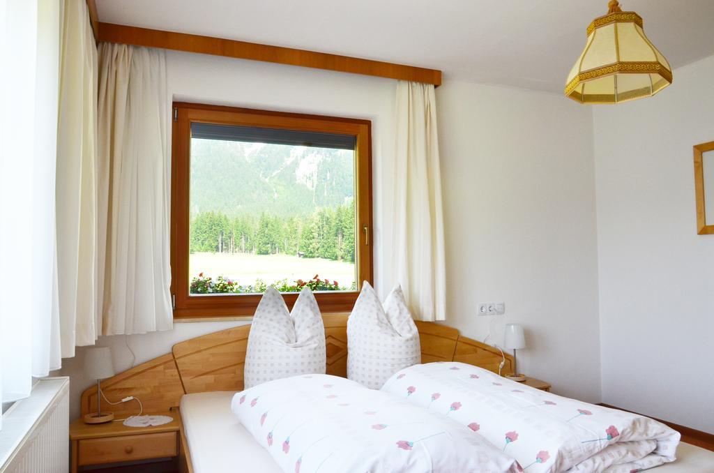 Landhaus Ahrn Leutasch Room photo